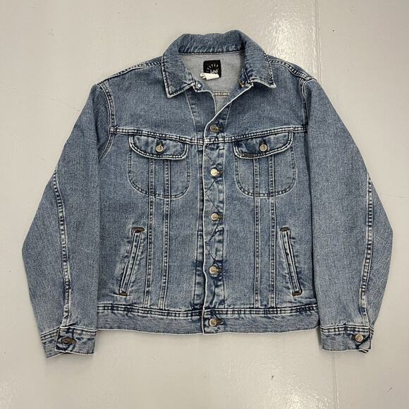 Lee | Jackets & Coats | Vintage 9s Lee Riveted Blue Boxy Trucker Denim ...